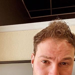 Meet your Posher, Santiago